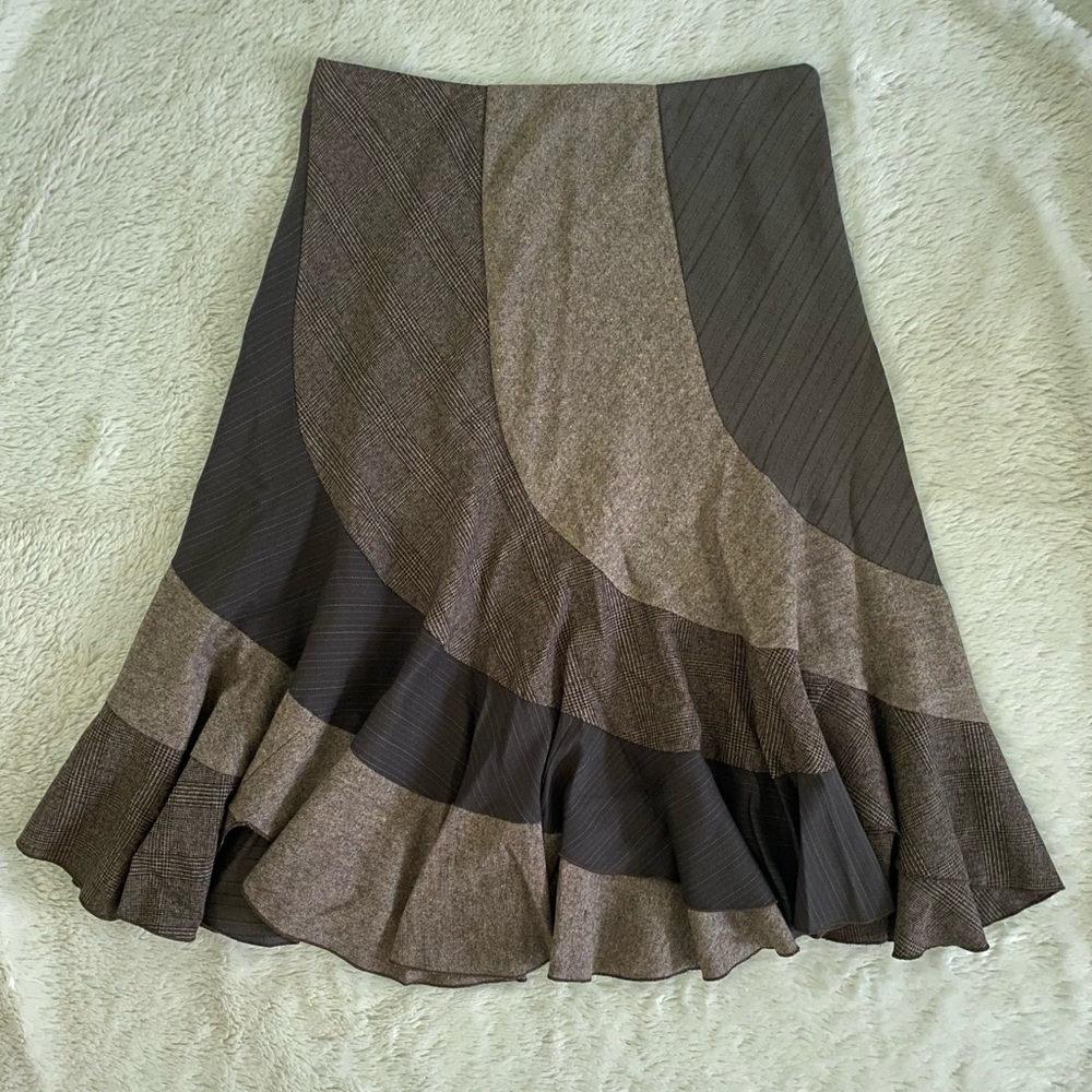 Plaid and tweed earth-toned a-line flare skirt - Versatile - Size 12